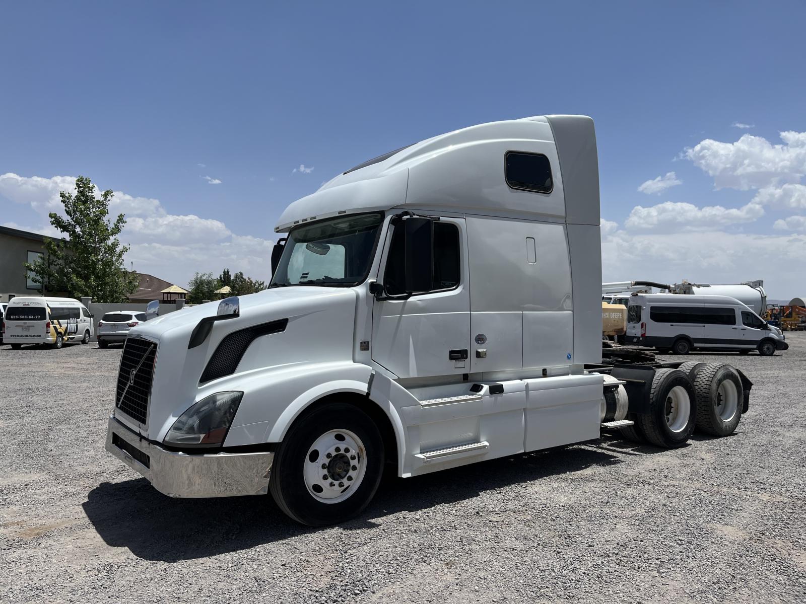 ./imagenes/INVOICE/2019/17169/VOLVO VNL64 (4).JPG